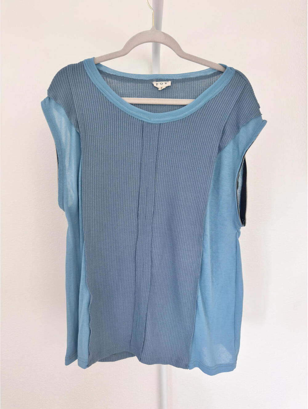 POL- Small Oversized Top